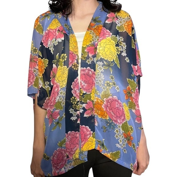 Jackets & Blazers - Kimono I’m in love with Derek- Blue & Floral - Large